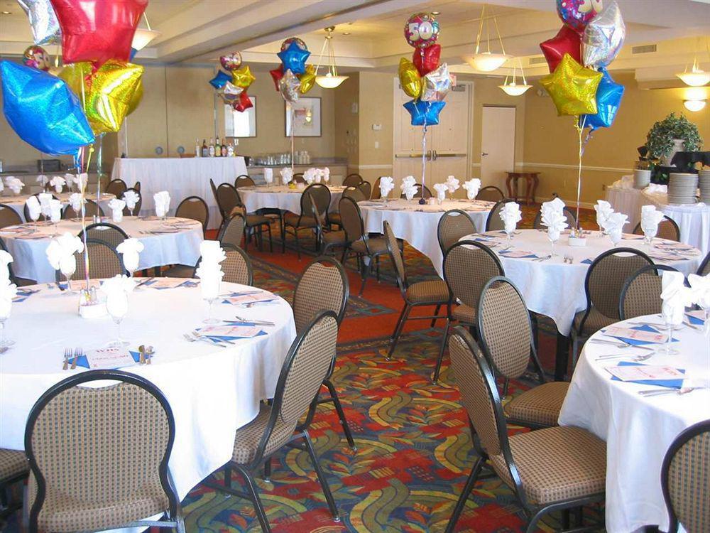 Hilton Garden Inn Wooster Restaurace fotografie