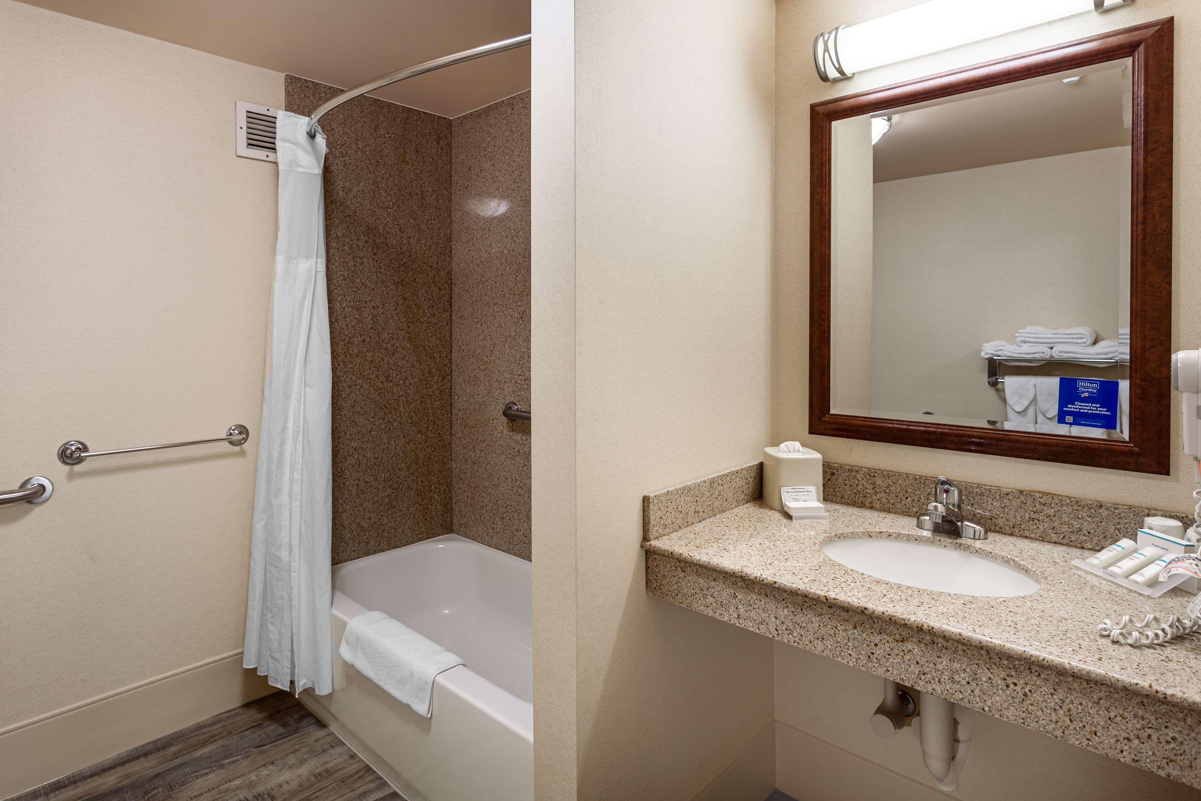 Hilton Garden Inn Wooster Exteriér fotografie